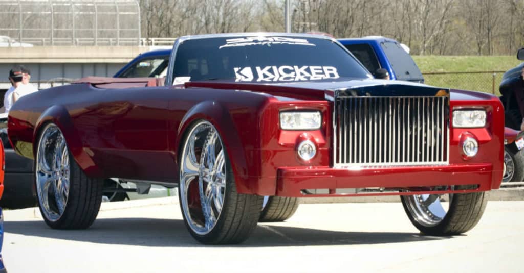Rolls royce kicker car mod