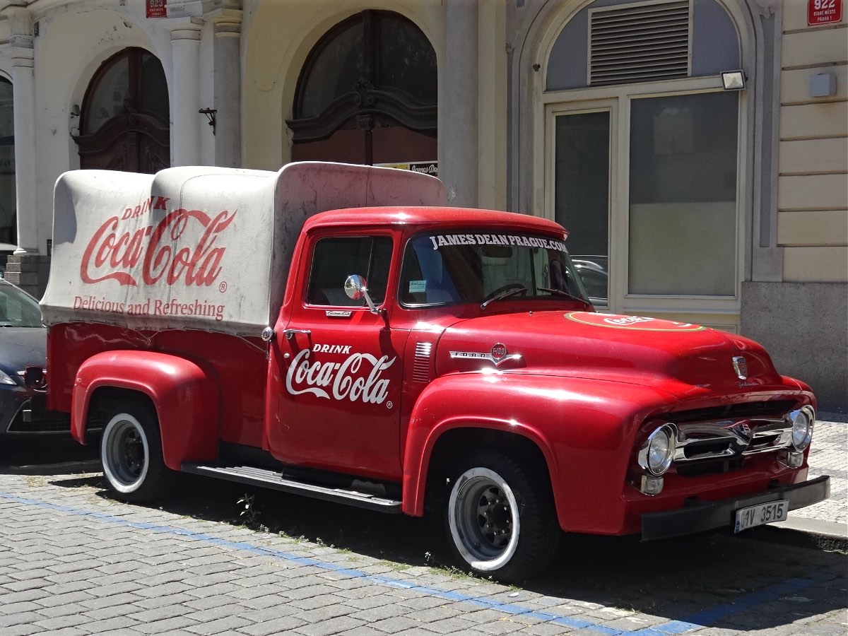 Coca Cola Ford F-100