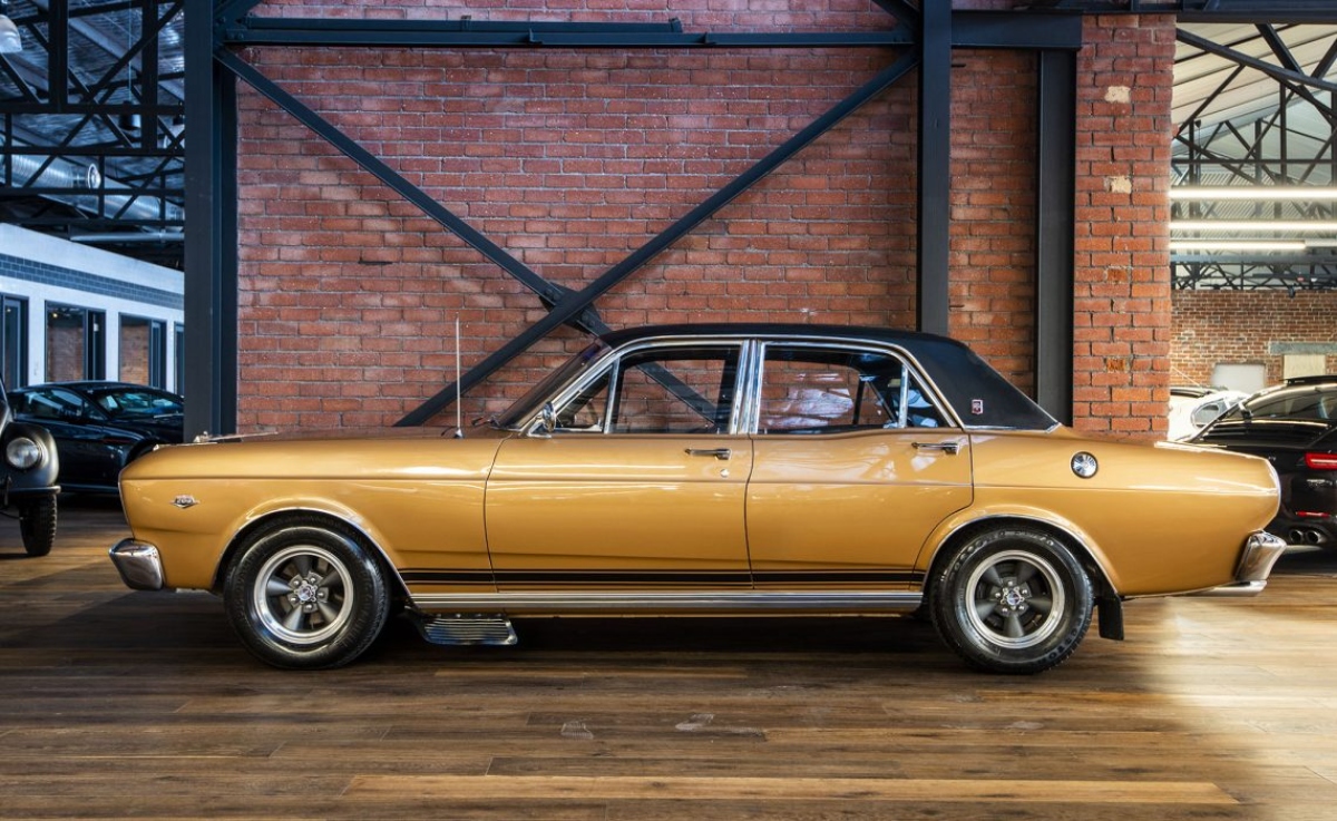 Classic Cars Of The 1960s - 1967 Ford Falcon XR GT