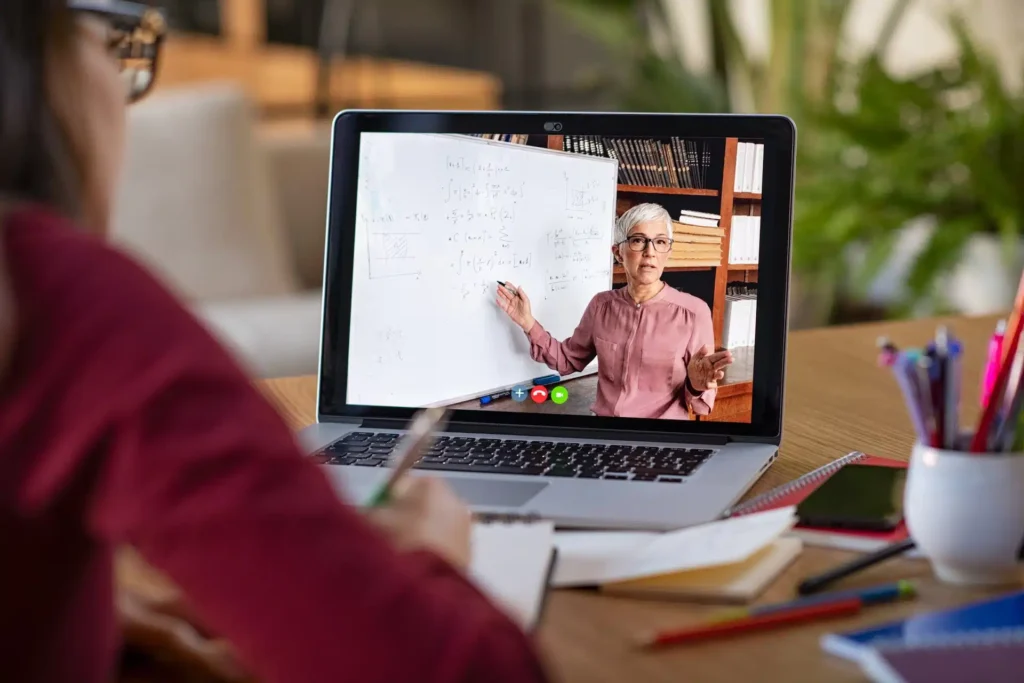 Government Grants for Online College: A Complete Guide